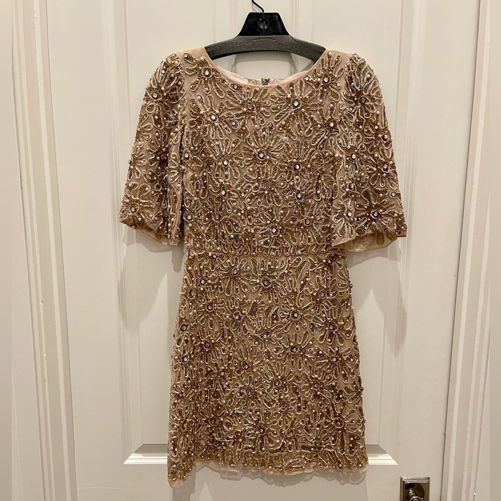 Alice & Olivia gold sequin cocktail dress size US 4